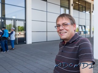 We meet up with Claus (DO9BC) at the entrance.