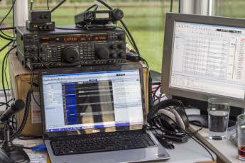 Simon’s (M0TTE) Date Mode station, with is a really lovely Yaesu FT-1000 Mark V, and although I have mentioned it is mainly used for data.