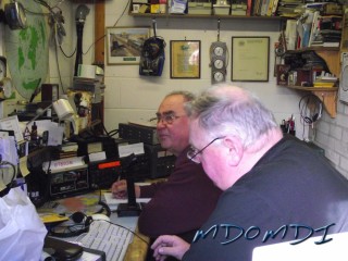Mike Jones (GD4WBY) and Ralph Furness (GD4IHC) working the contest