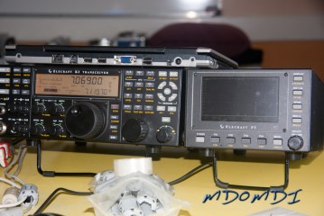 Elecraft K3 and Pan Adapter  working on the 40m Vertical