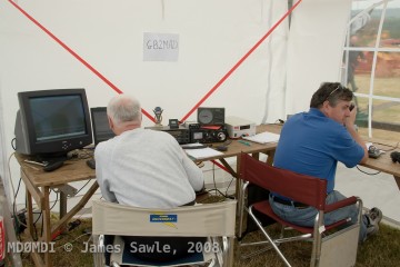 John Butler (GD0NFN) and James Kelly (MD3WKJ) trying to work a few stations