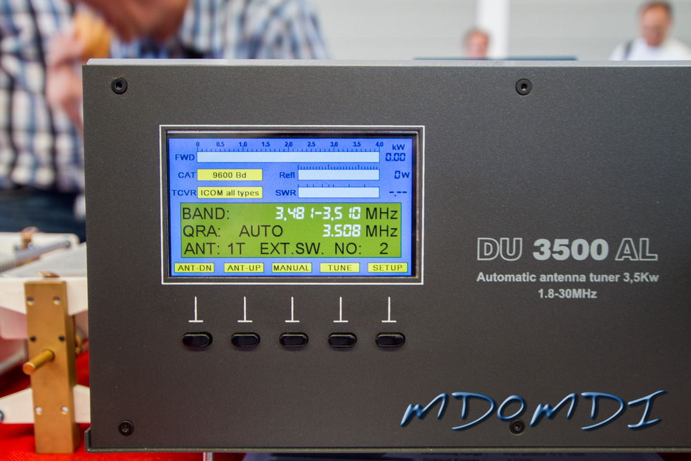 Great display on this Antenna Tuning Unit.