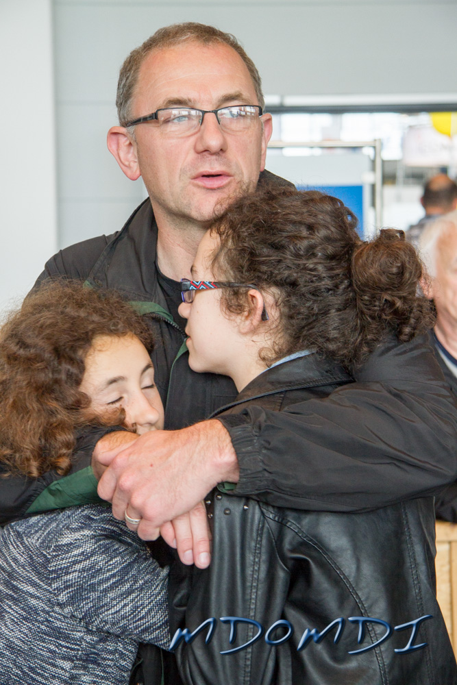 Mike (MD0VMD) saying goodbye to his daughters as we head further south