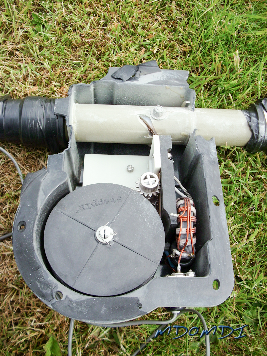 Inside the broken SteppIR motor housing