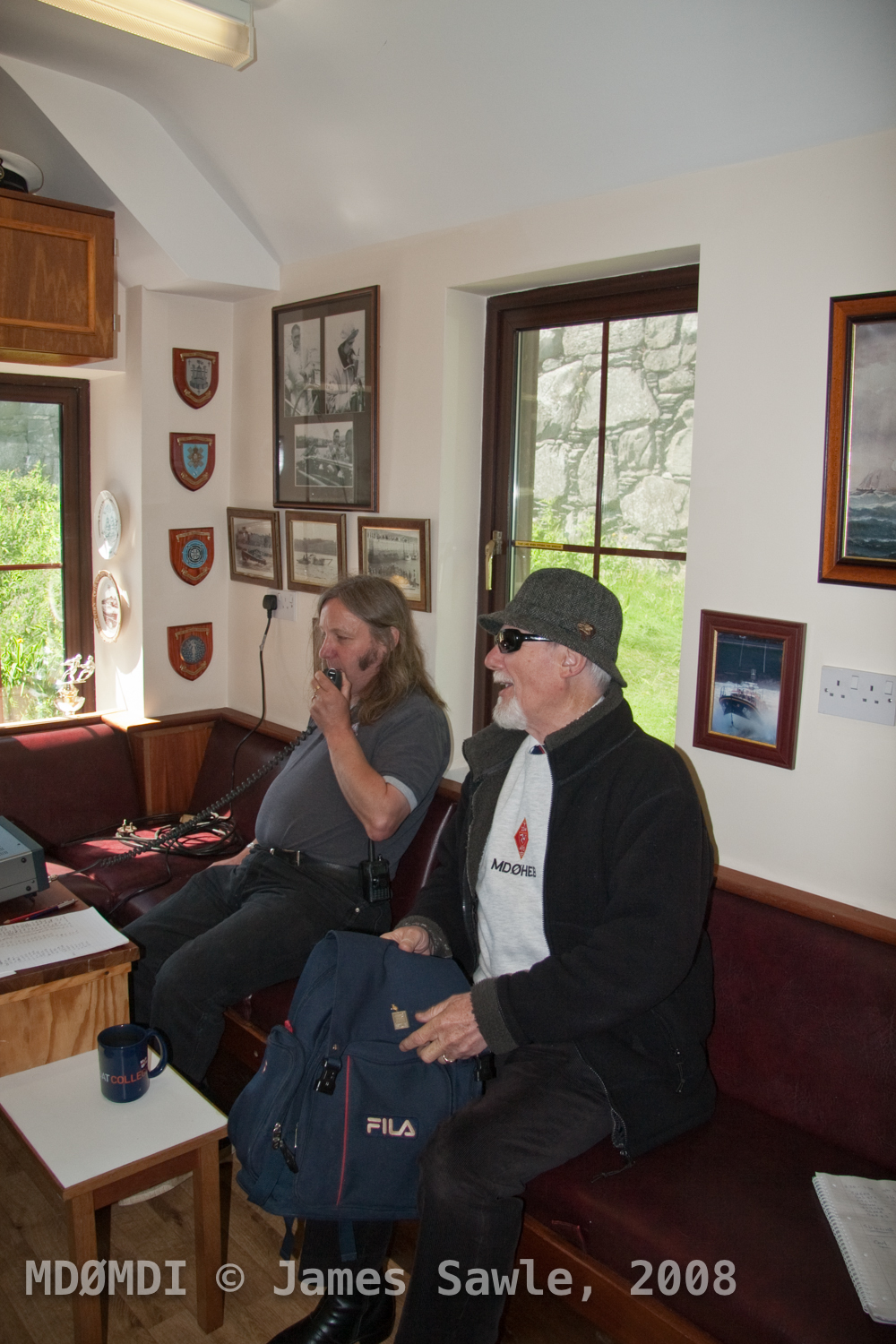 Stuart Hill (GD0OUD) working the radio with Harry Blackburn (MD0HEB) keeping him company…