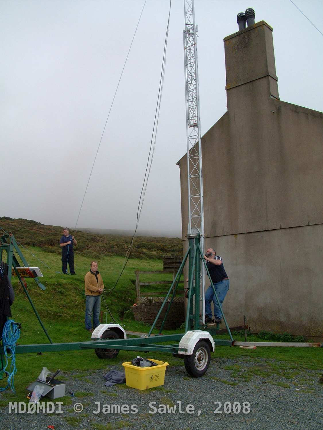 Even James Kelly (MD3WKJ) got roped into holding the guys out of the way whilst Steve wound up the mast.