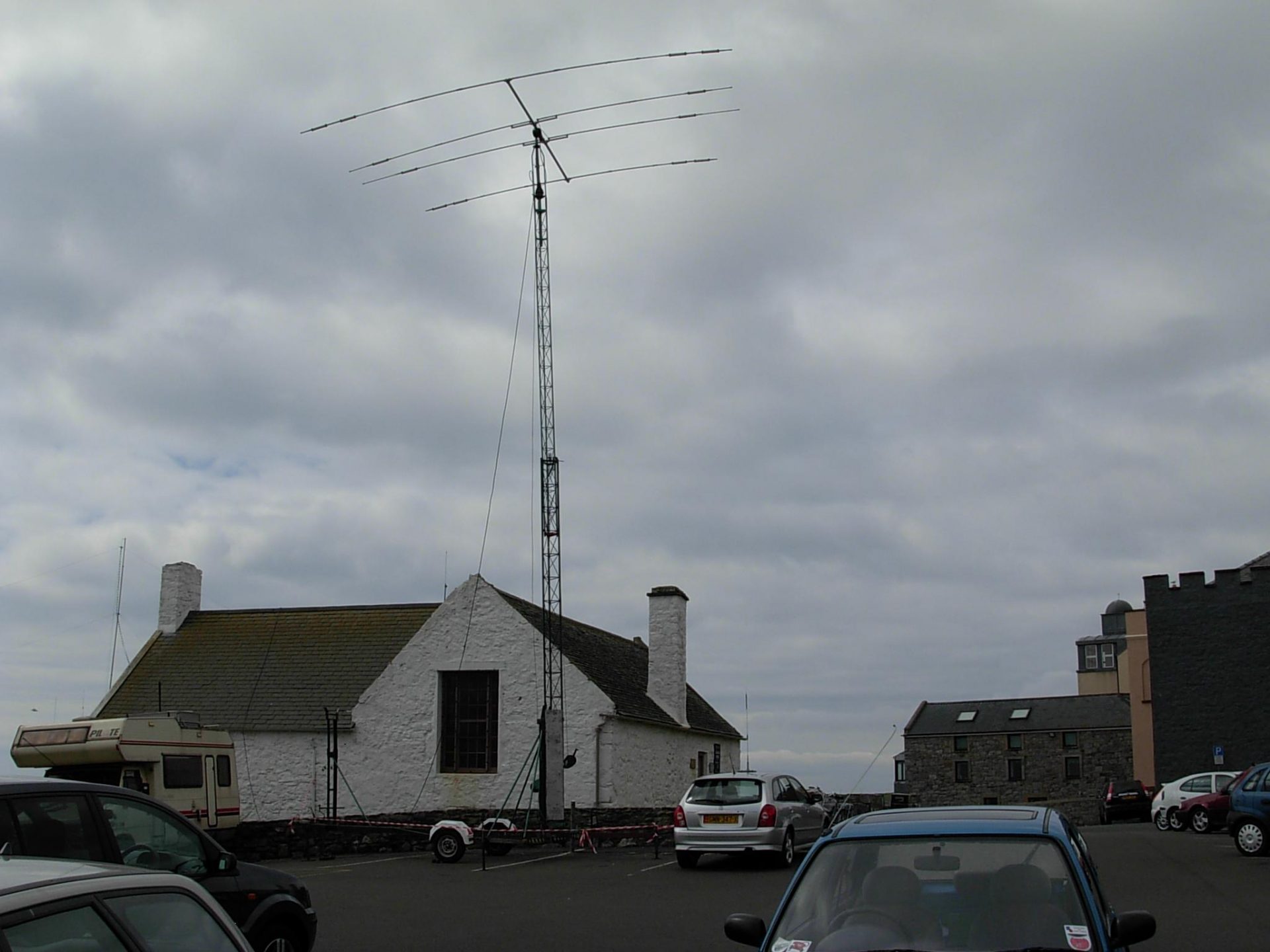 2007-06-17 - GD4MNH - Antenna Mast 001