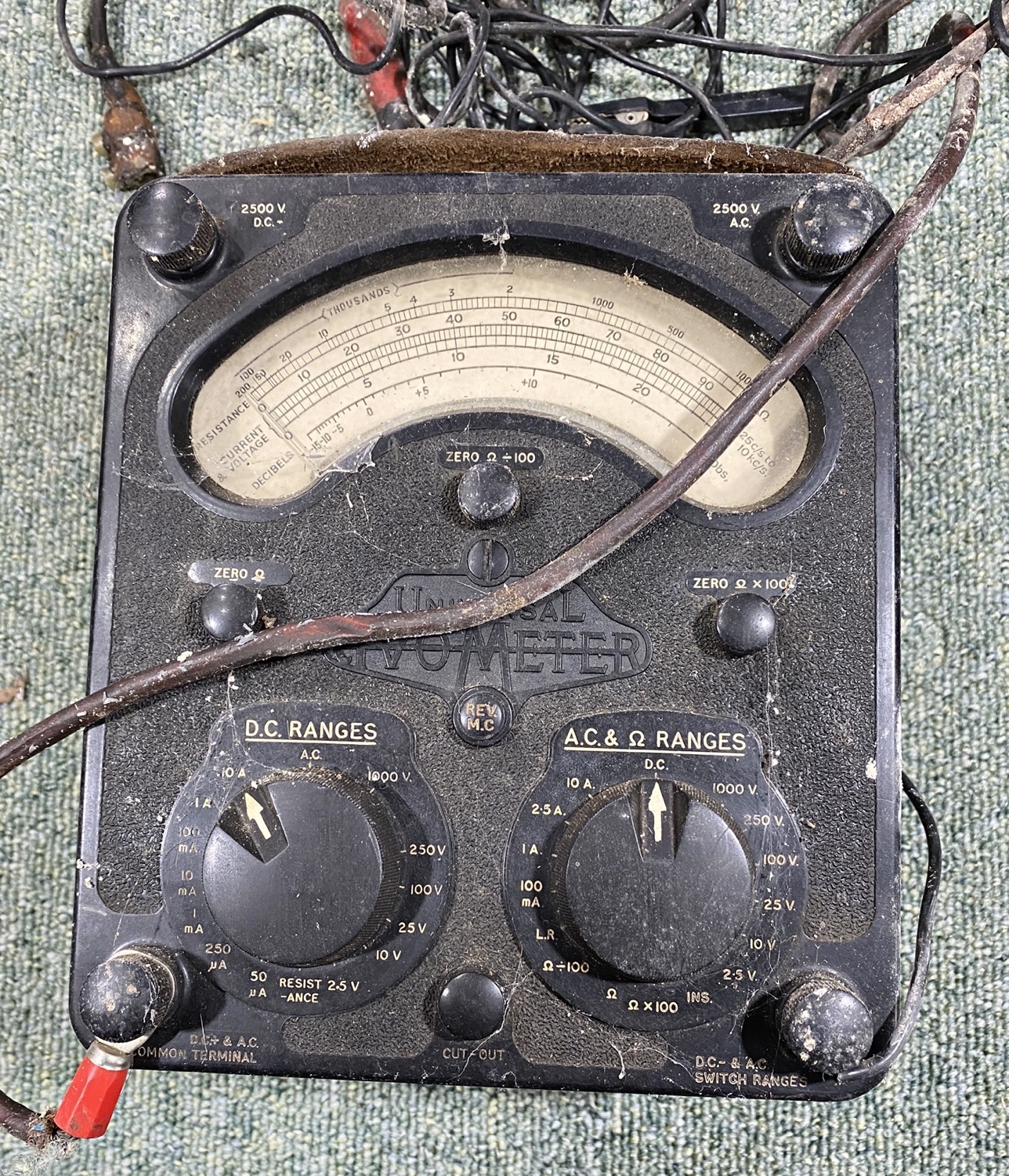 AVO 8 Multimeter First Photo's of Restoration