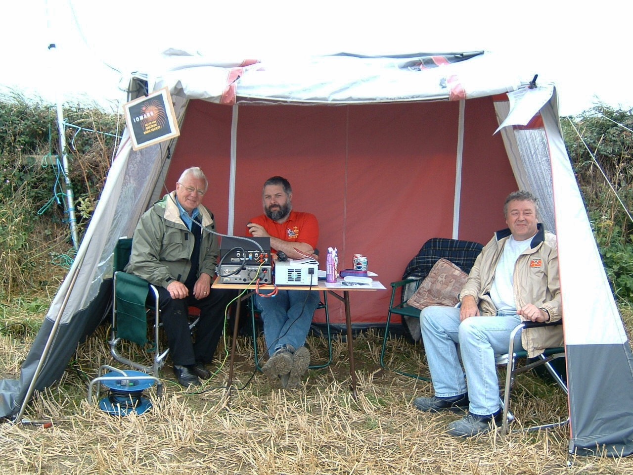 2002 Mad Sunday Event - Colin Ingles (2D0CFZ), Steve Kelly (GD7DUZ) and Martyn Parnell (GD3YUM)