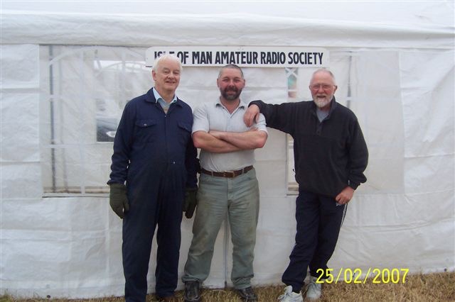 Mad Sunday Event with John Butler (GD0NFN), Steve Kelly (GD7DUZ) and Mike Dunning (GD0HYM).
