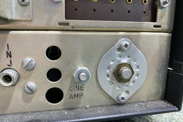 Rear View of the Drake R-4C Receiver