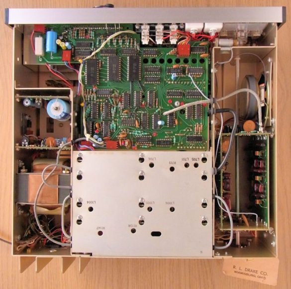 Inside View of the Drake R-7 - Receiver
