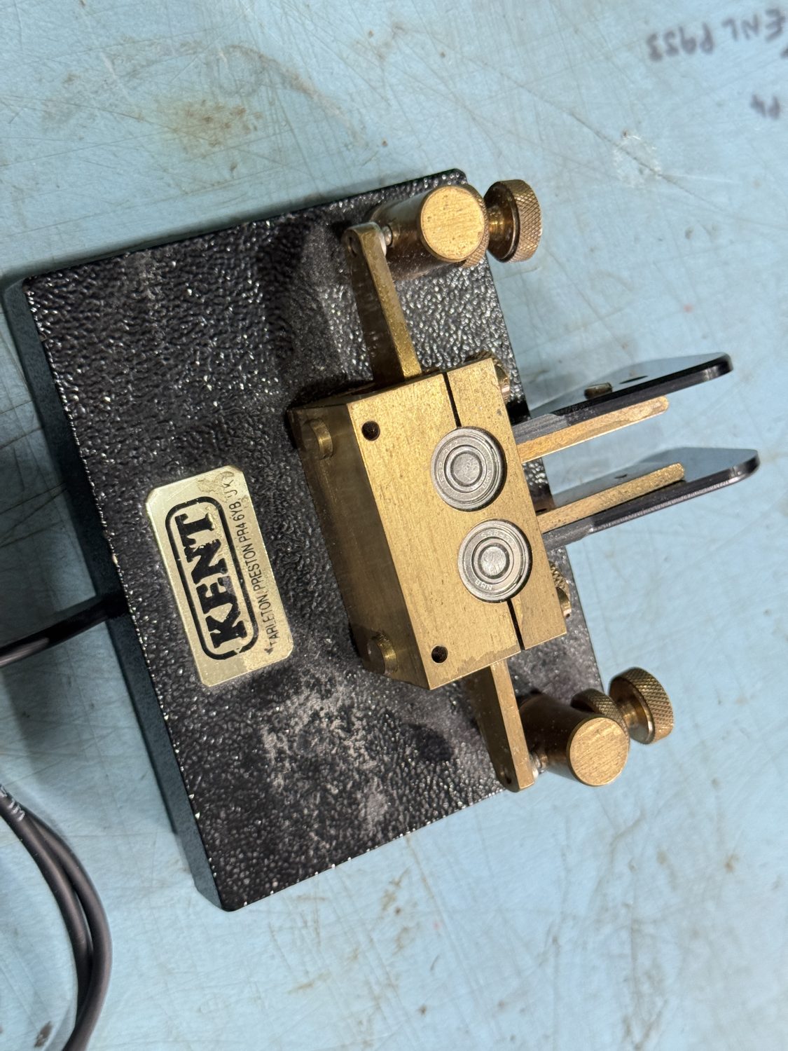 The Kent Twin Paddle Morse Key TP1-B