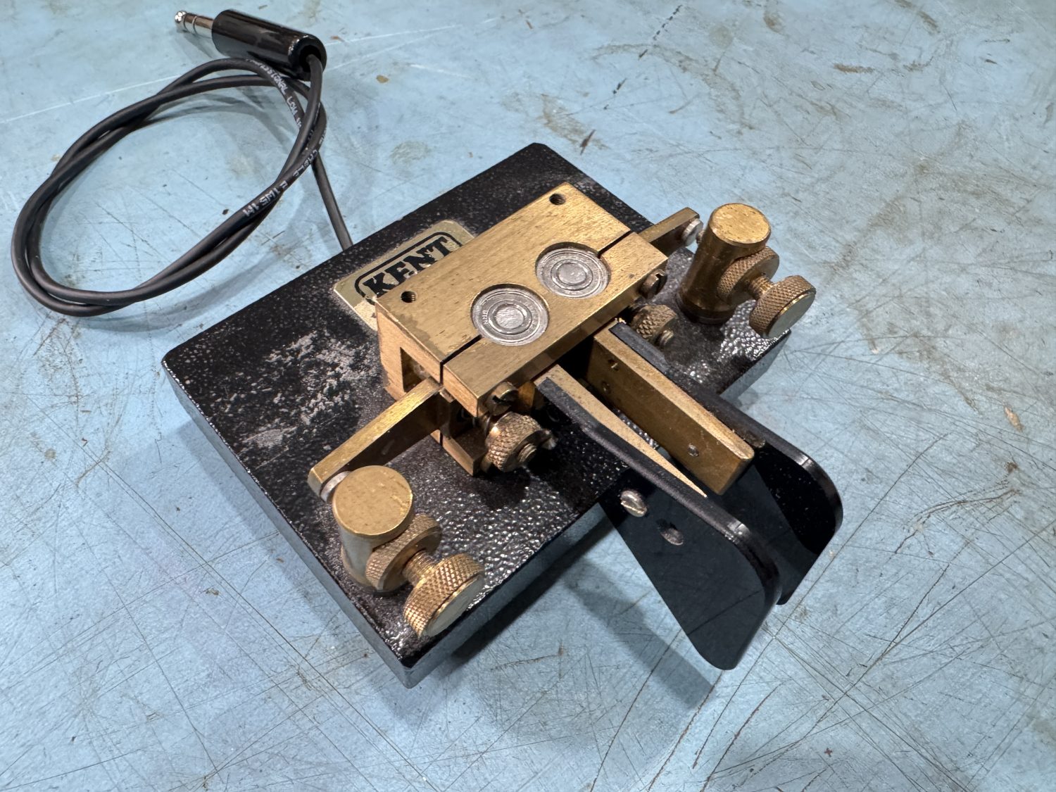 The Kent Twin Paddle Morse Key TP1-B